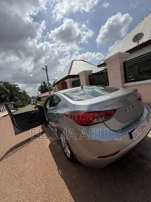 Hyundai Elantra SE Sedan FWD (1.8L 4cyl 6A) 2016 Silver