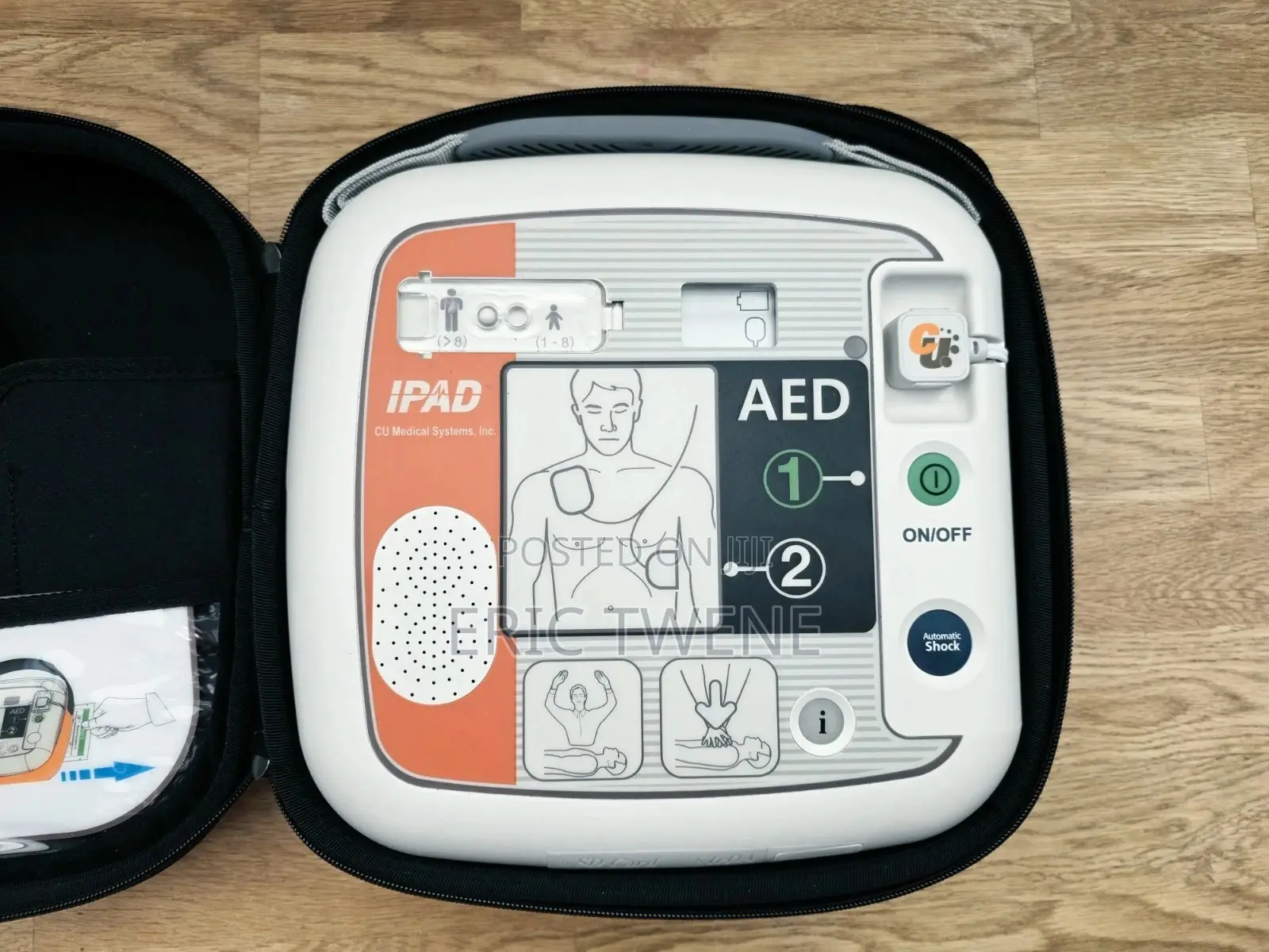 CU Medical iPad SP1 AED Defibrillator