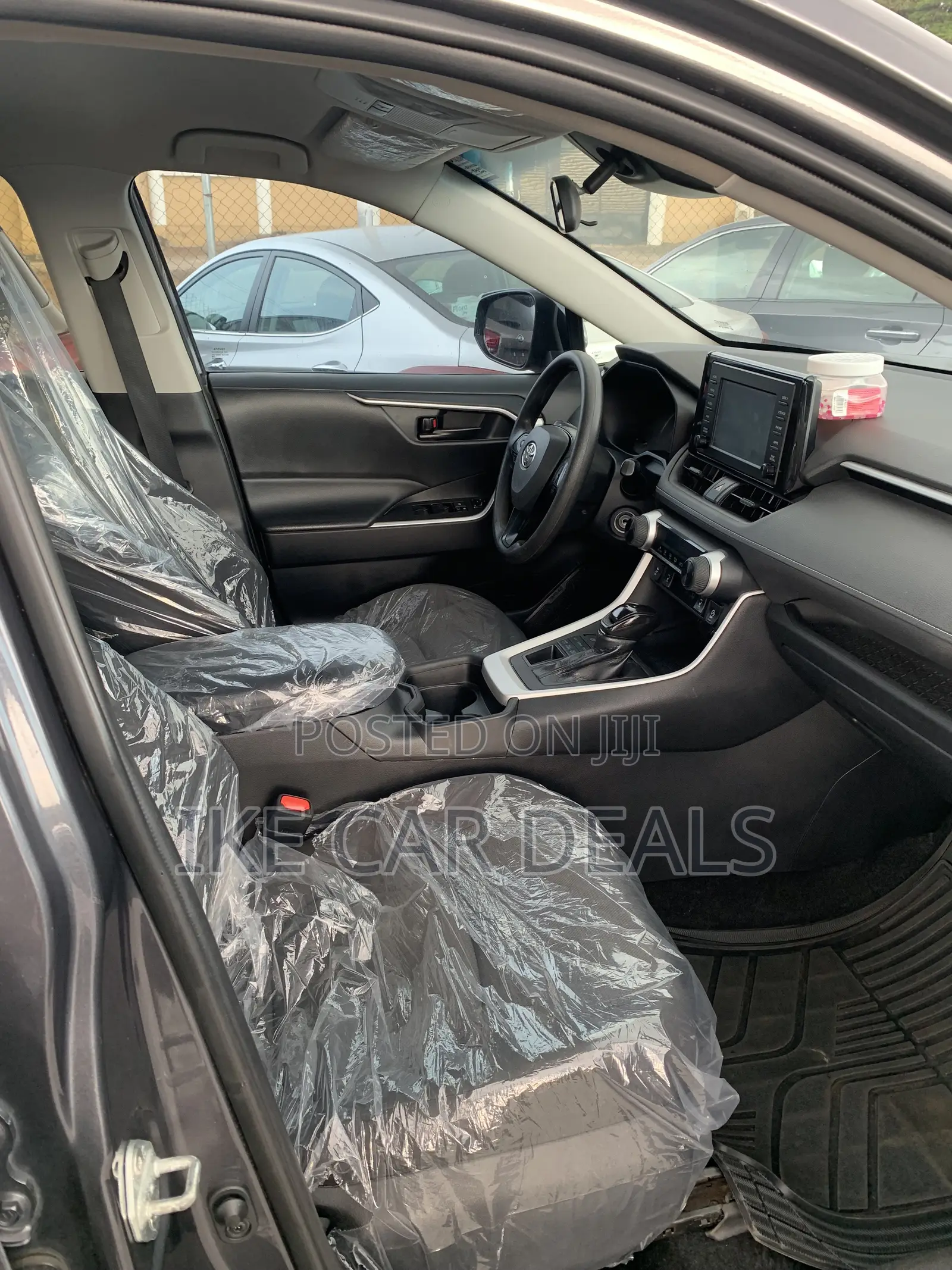 Toyota RAV4 LE 2022 Gray
