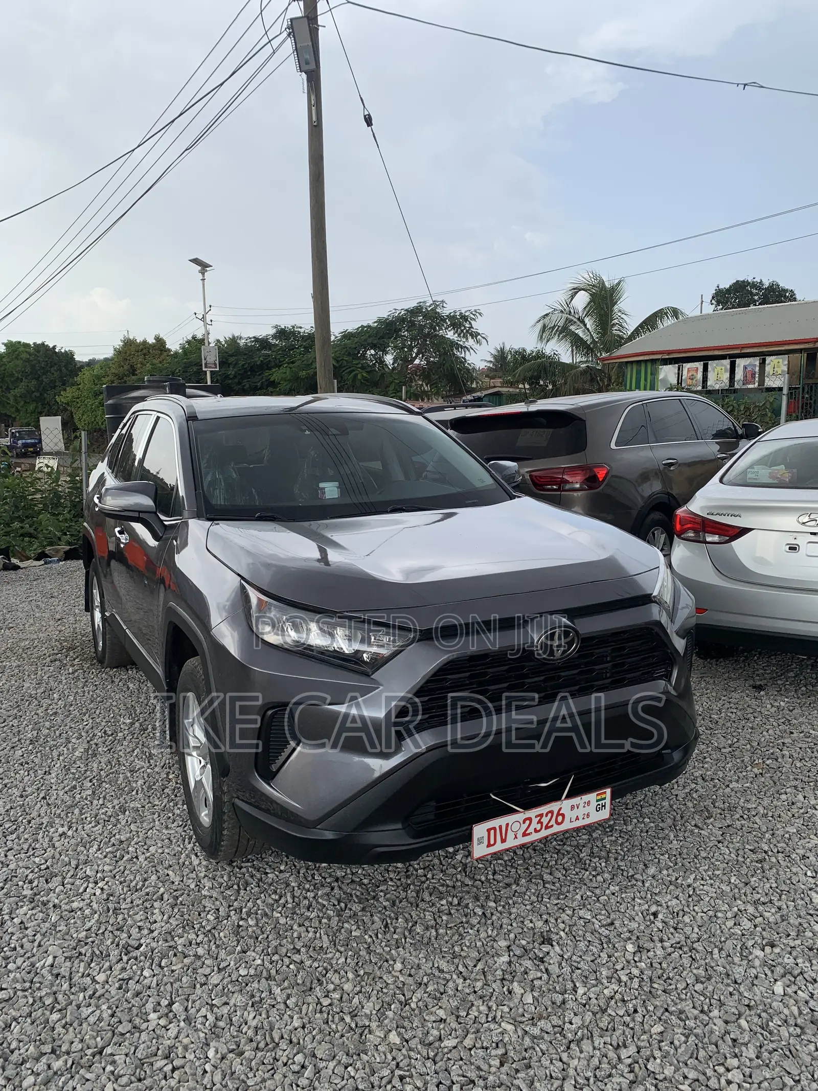 Toyota RAV4 LE 2022 Gray