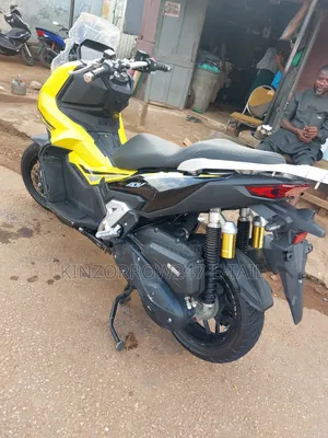Honda Ignition 2024 Yellow