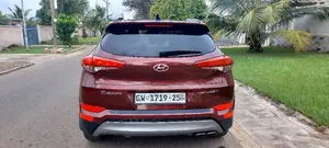 Hyundai Tucson Limited AWD 2018 Burgundy