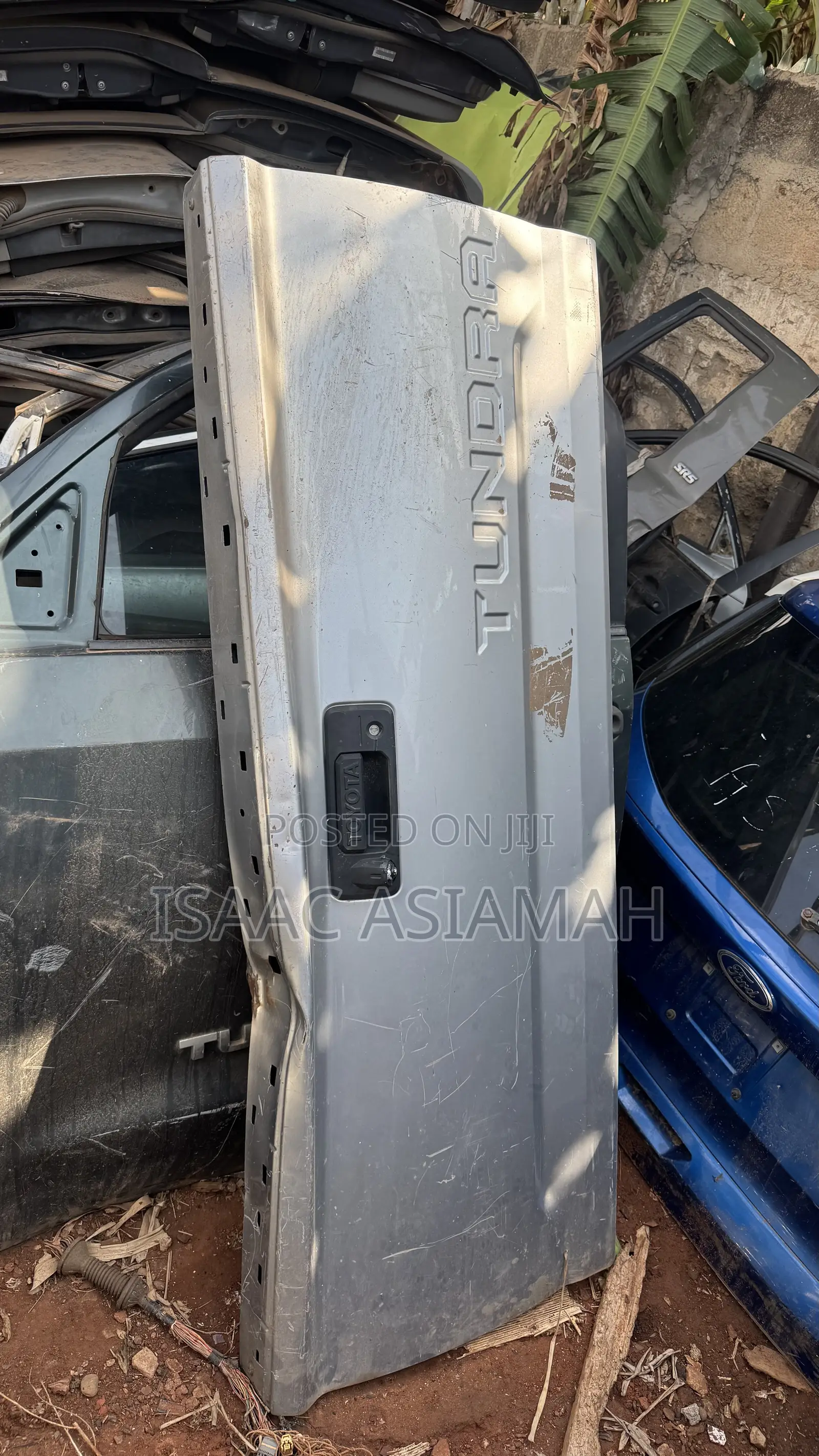 Tundra 2014,2015,2016,2017,2018,2019,2020,2021 Tailgate / Tail Board