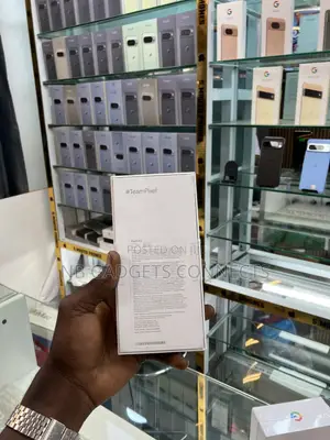 New Google Pixel 6 Pro 128 GB Gold