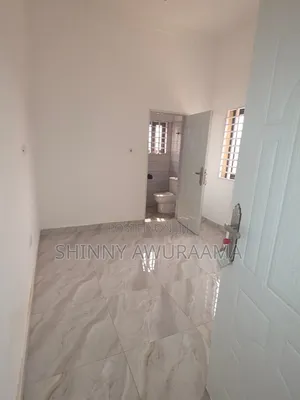 2bdrm Apartment in School Junction for rent