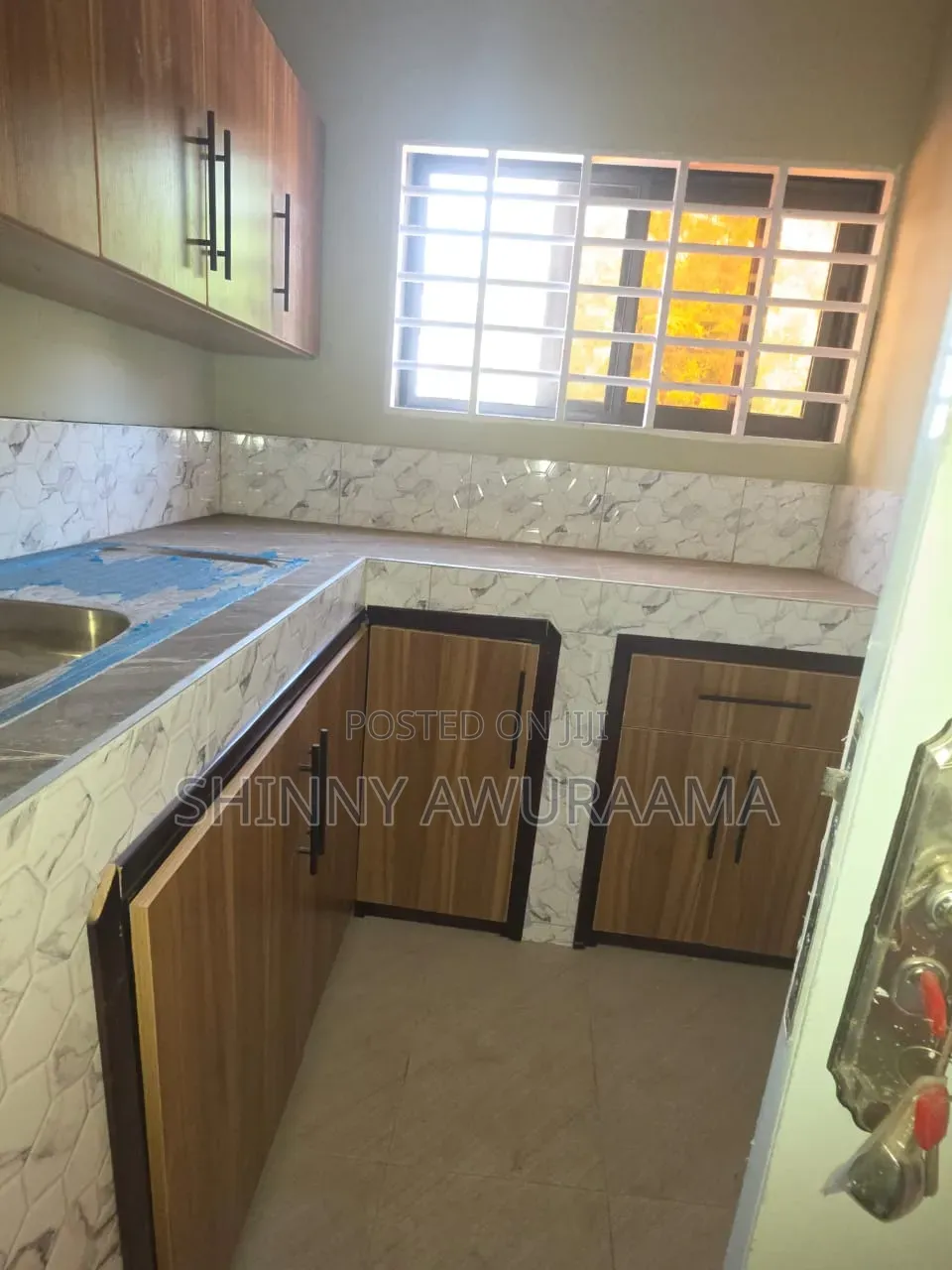 2bdrm Apartment in School Junction for rent