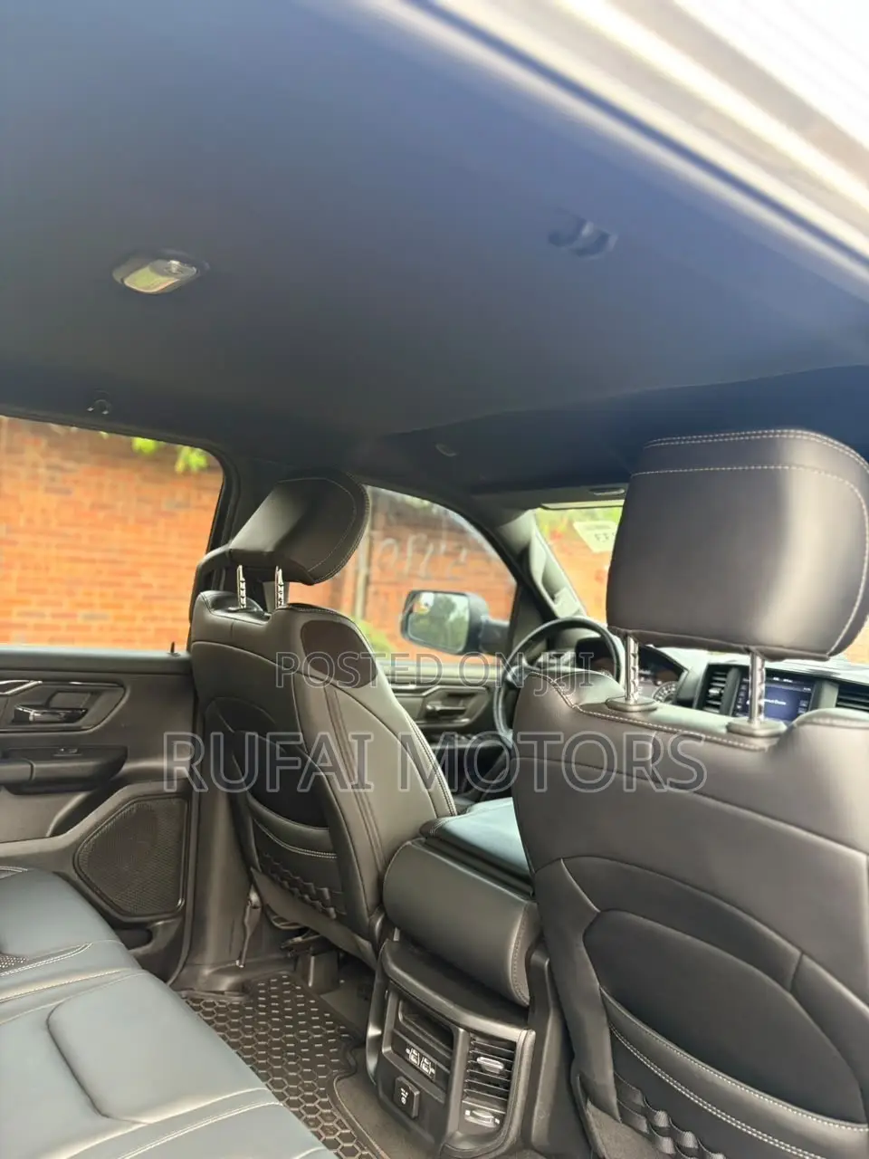 Dodge RAM 1500 5.7 Petrol AWD 2021 Silver