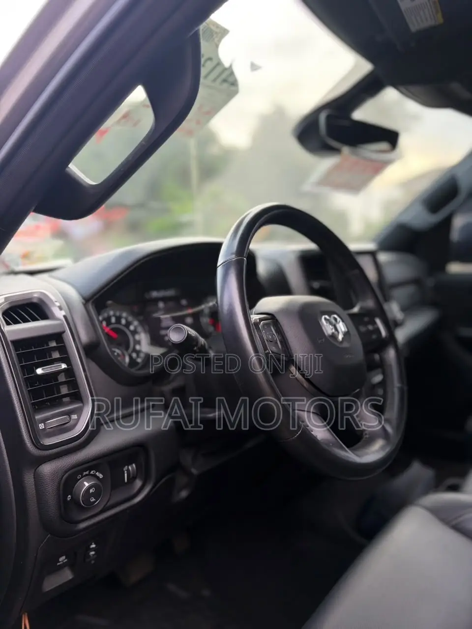 Dodge RAM 1500 5.7 Petrol AWD 2021 Silver