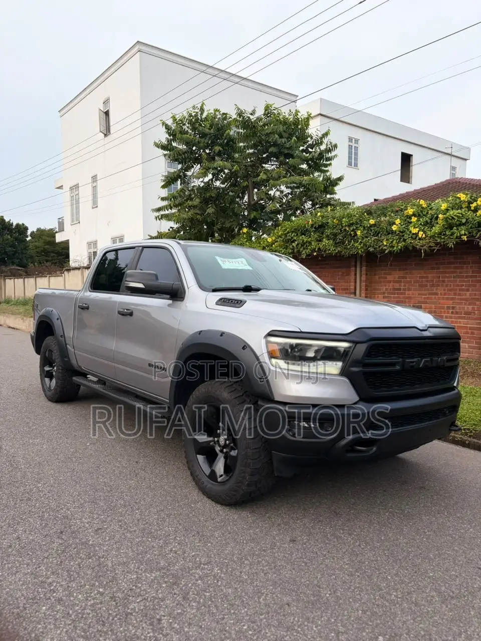 Dodge RAM 1500 5.7 Petrol AWD 2021 Silver