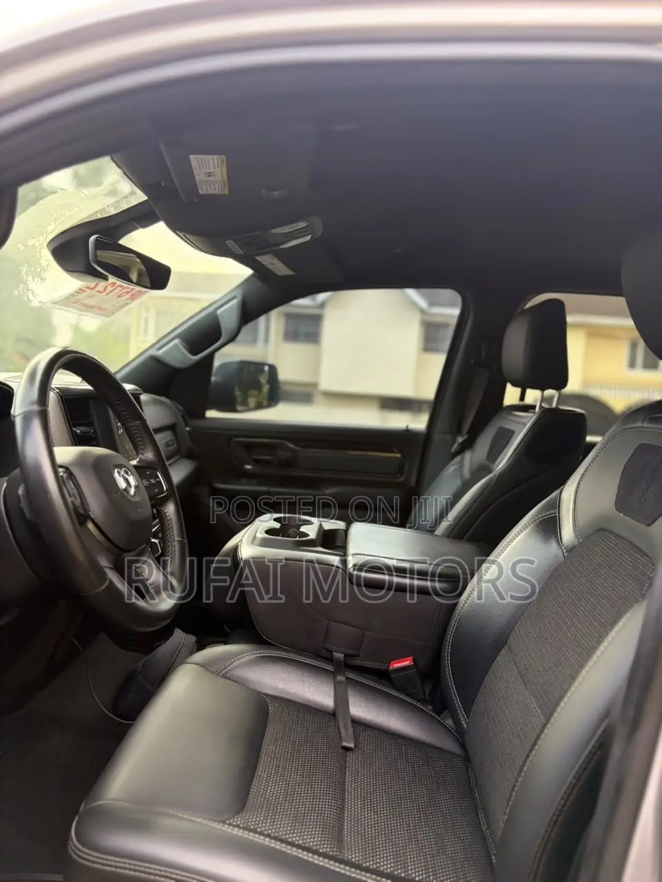 Dodge RAM 1500 5.7 Petrol AWD 2021 Silver