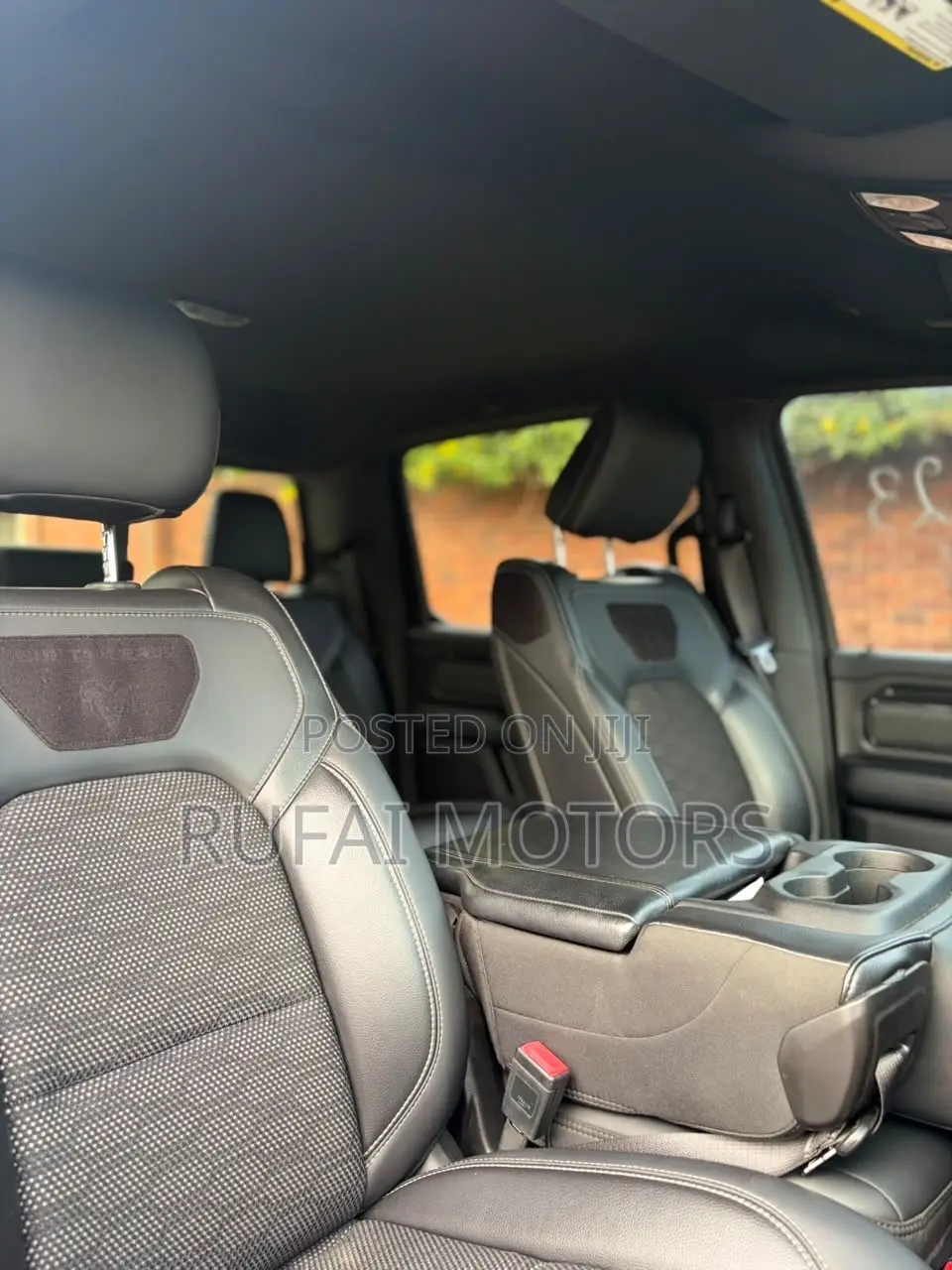 Dodge RAM 1500 5.7 Petrol AWD 2021 Silver