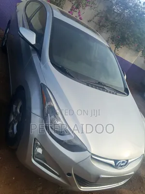 Hyundai Elantra 2015 Silver