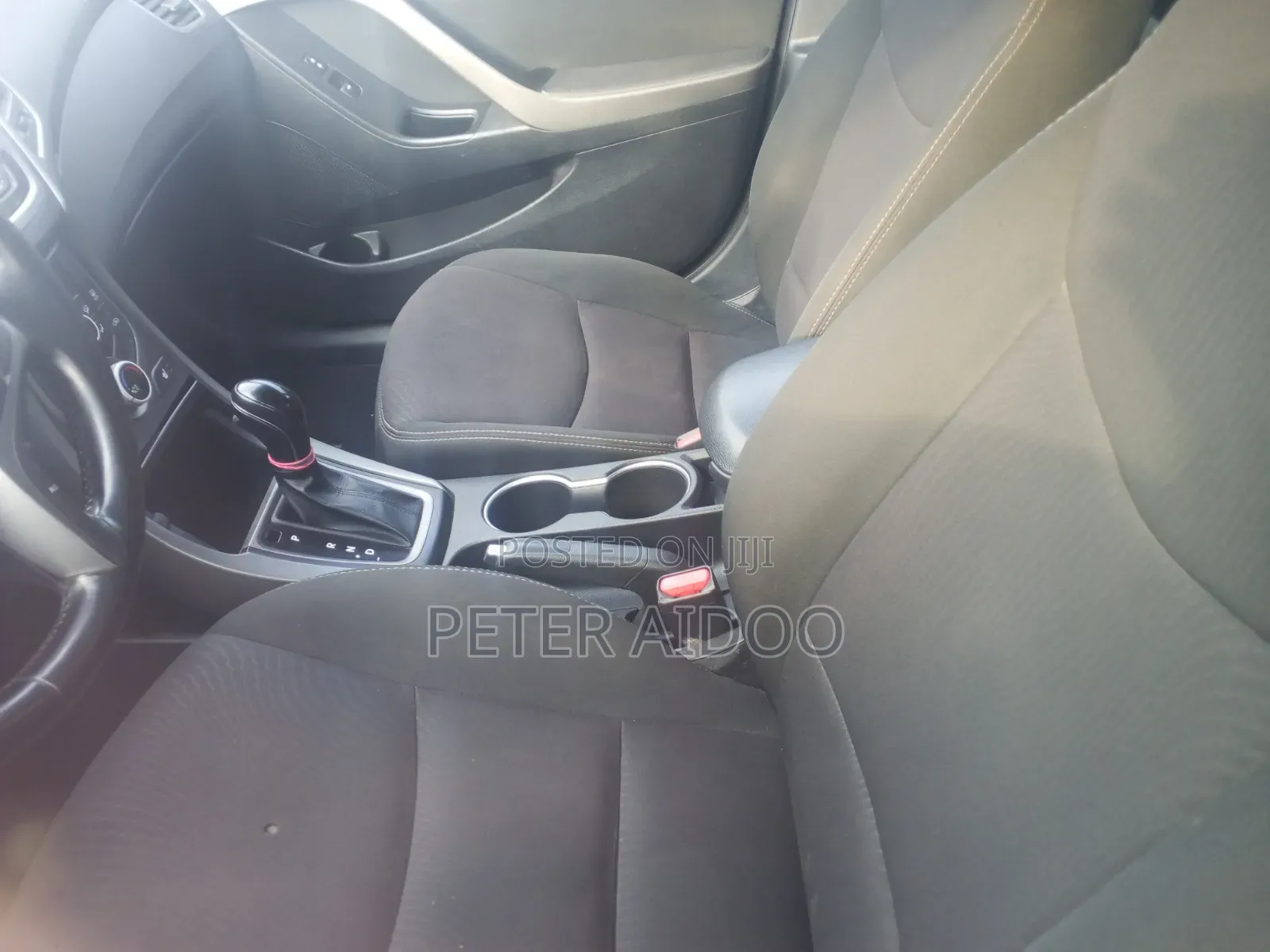 Hyundai Elantra 2015 Silver