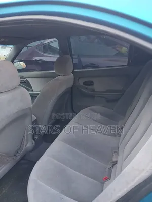 Hyundai Elantra 2005 Blue