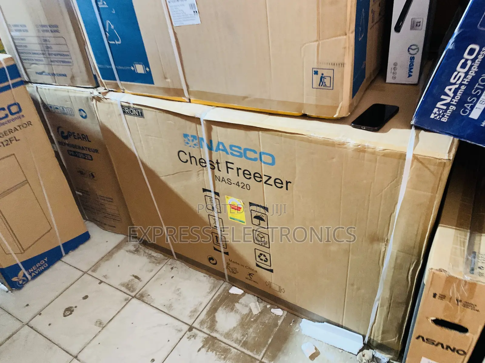 Hot  Deals on Single Door Nasco 380ltrs Chest Freezer- NAS-420 Great