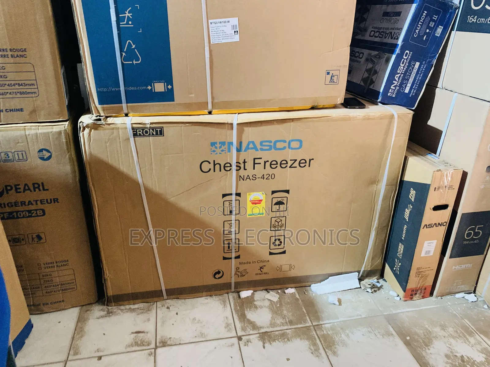 Lovely New Single Door Nasco 380ltrs Chest Freezer- NAS-420