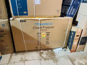 Grab the New Nasco 380ltrs Single Door Chest Freezer- NAS-420