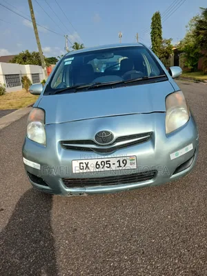 Toyota Vitz 1.0 FWD 3dr 2009 Silver