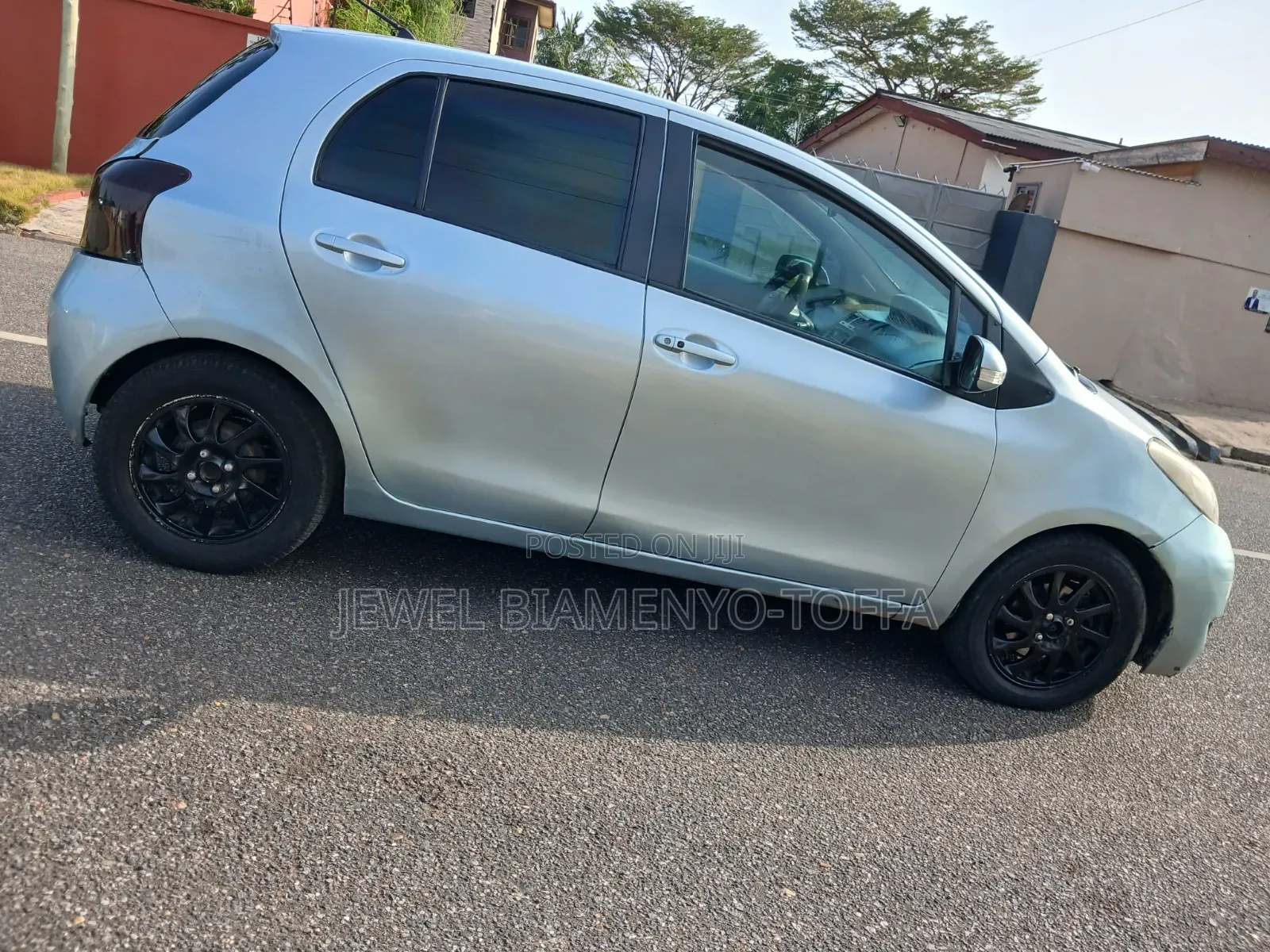 Toyota Vitz 1.0 FWD 3dr 2009 Silver