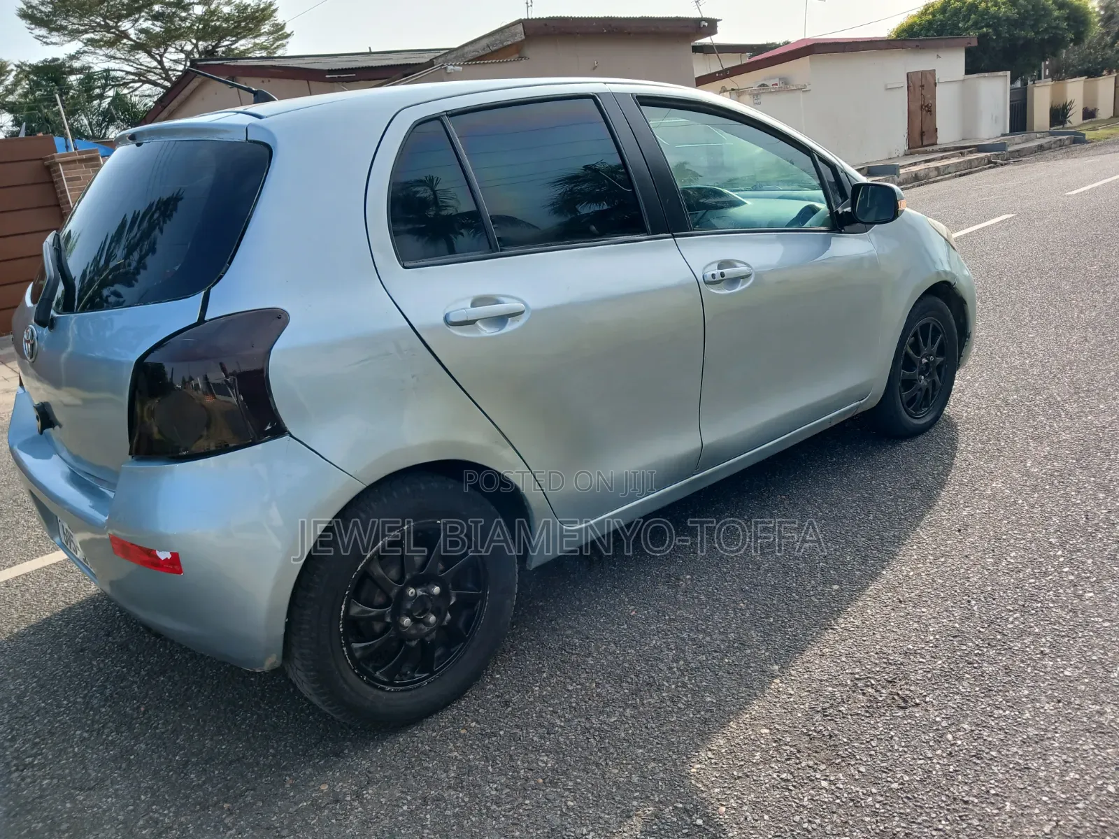 Toyota Vitz 1.0 FWD 3dr 2009 Silver