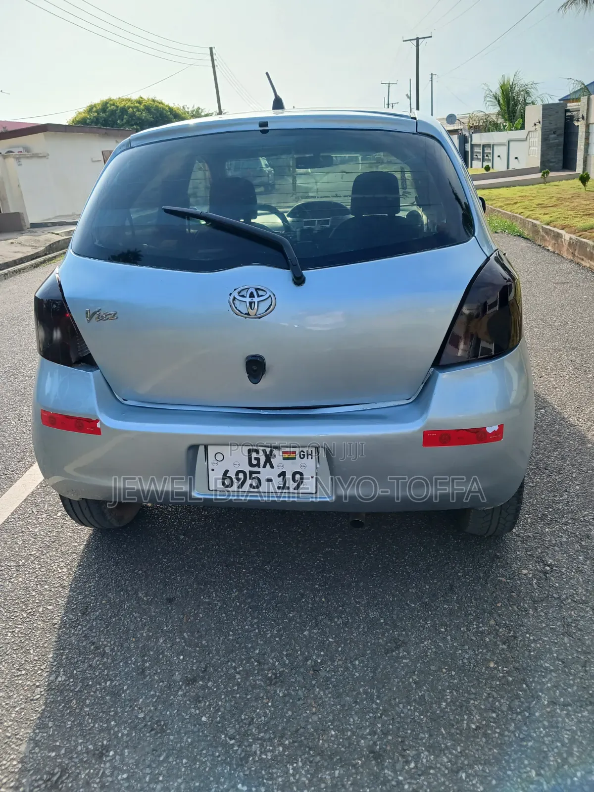 Toyota Vitz 1.0 FWD 3dr 2009 Silver
