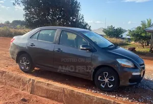 Toyota Yaris 2009