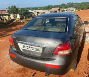 Toyota Yaris 2009