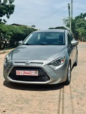 Toyota Yaris iA 1.5 FWD 2016 Silver
