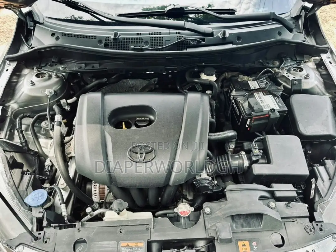 Toyota Yaris iA 1.5 FWD 2016 Silver
