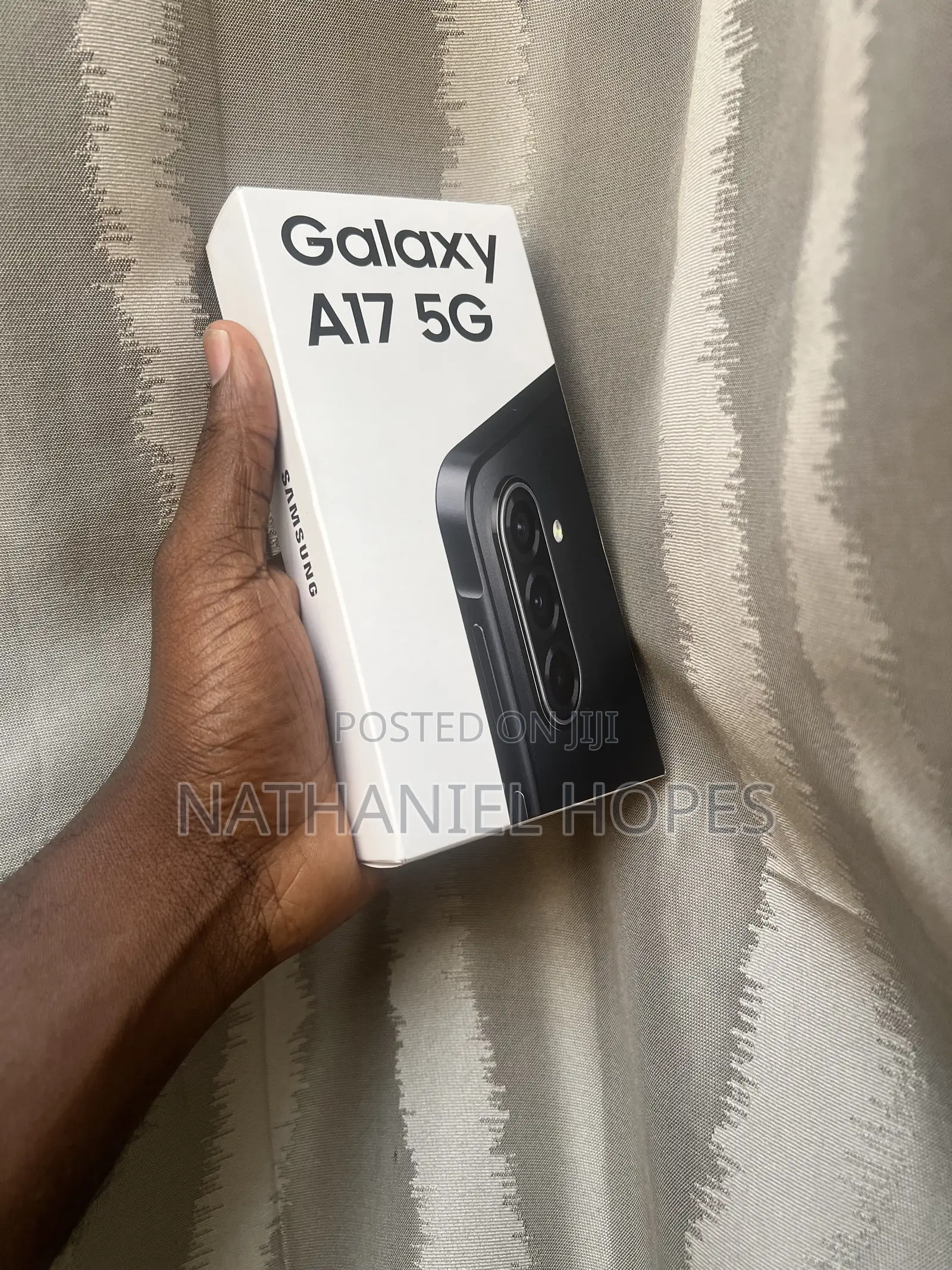 New Samsung Galaxy A17 5G 128 GB Black