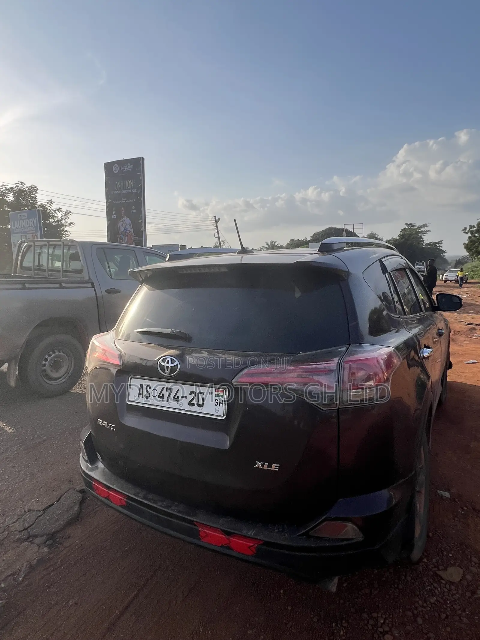 Toyota RAV4 XLE 4dr SUV (2.5L 4cyl 6A) 2014 Burgundy