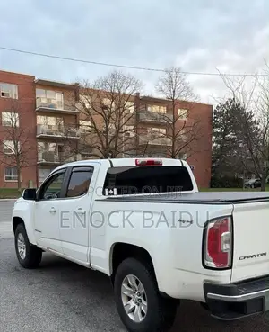 GMC Canyon SLT 4dr Crew Cab SB (2.5L 4cyl 6A) 2015 White
