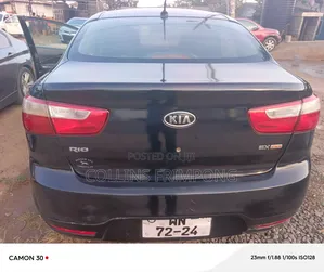 Kia Rio Base 4dr Sedan (1.6L 4cyl 5M) 2011 Black