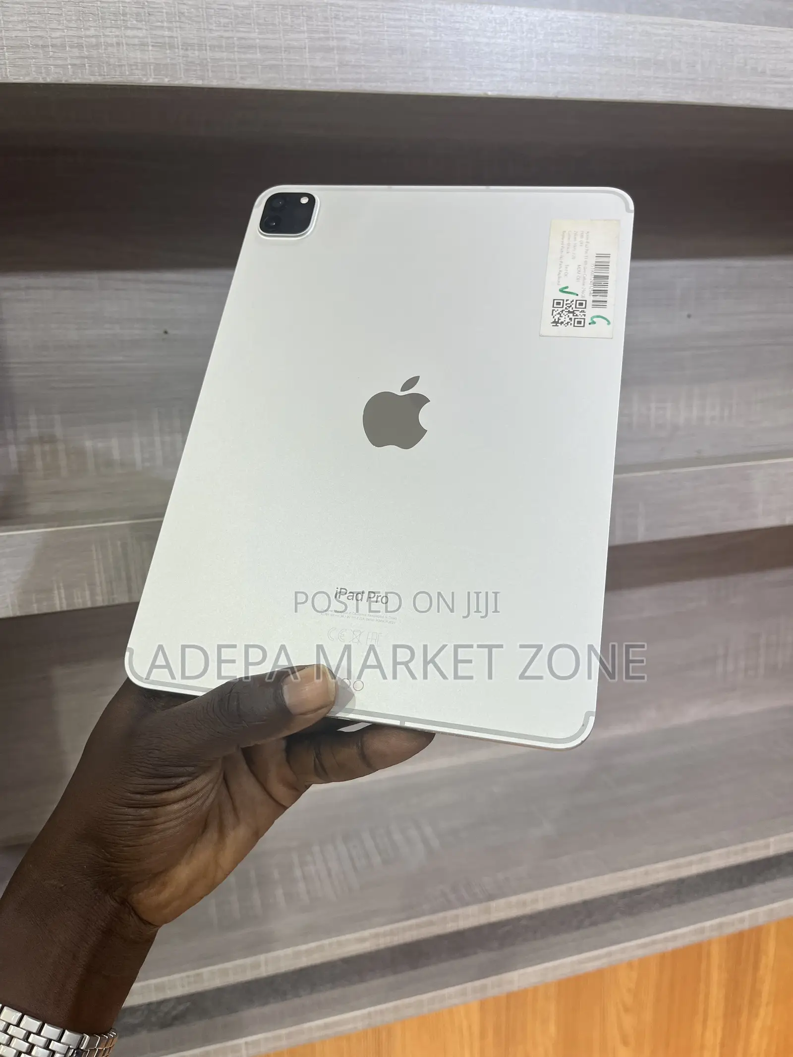 Apple iPad Pro 11 (2022) 256 GB Silver