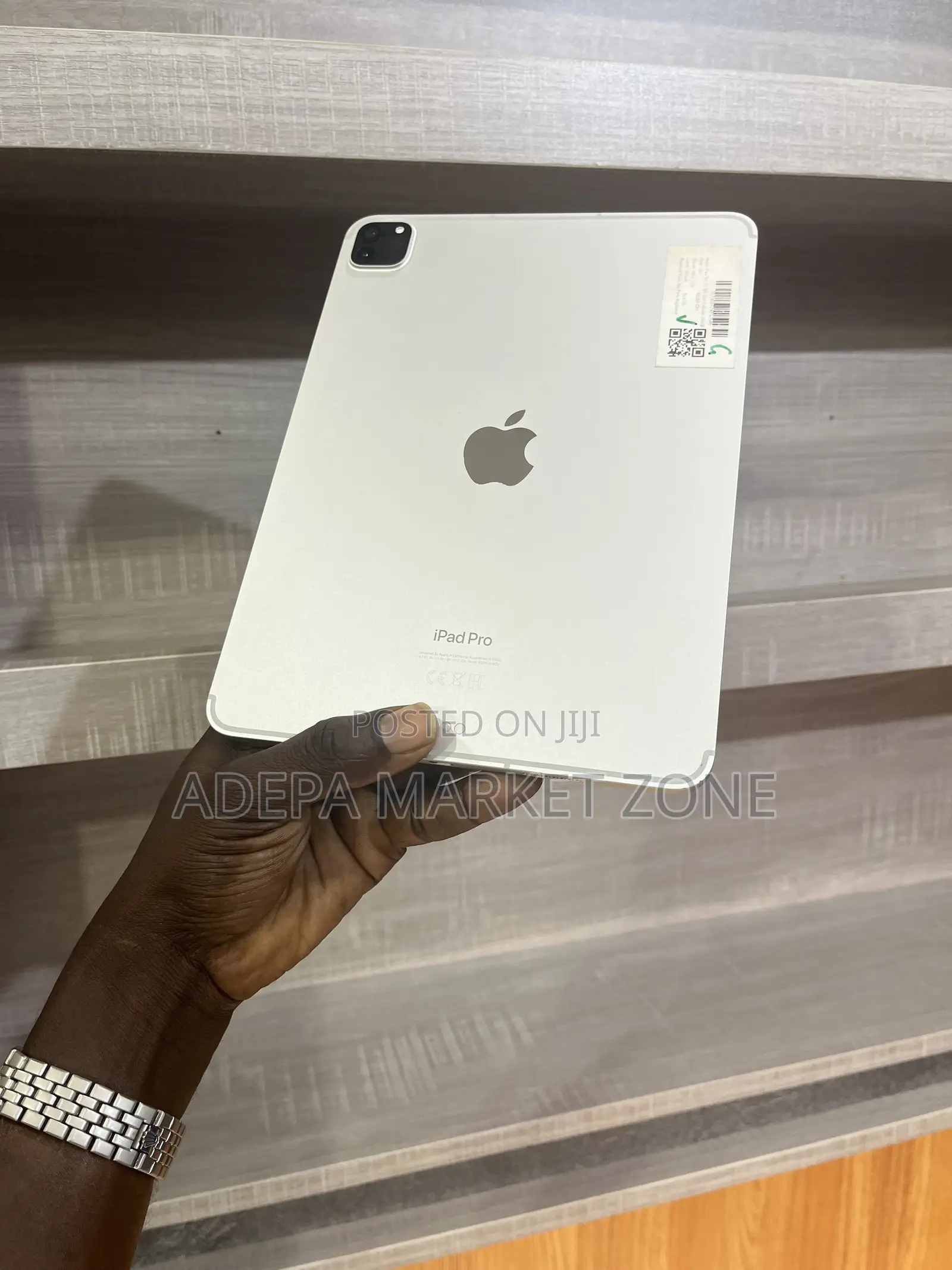 Apple iPad Pro 11 (2022) 256 GB Silver