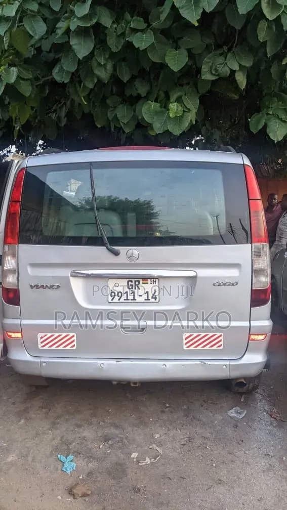Mercedes-Benz Vito 2011 Grey