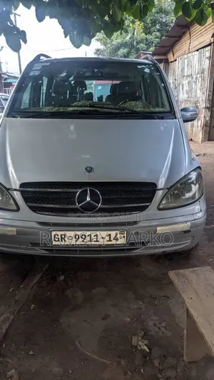 Mercedes-Benz Vito 2011 Grey