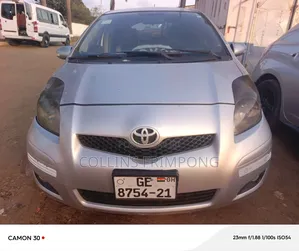 Toyota Vitz 1.5 FWD 5dr 2008 Silver