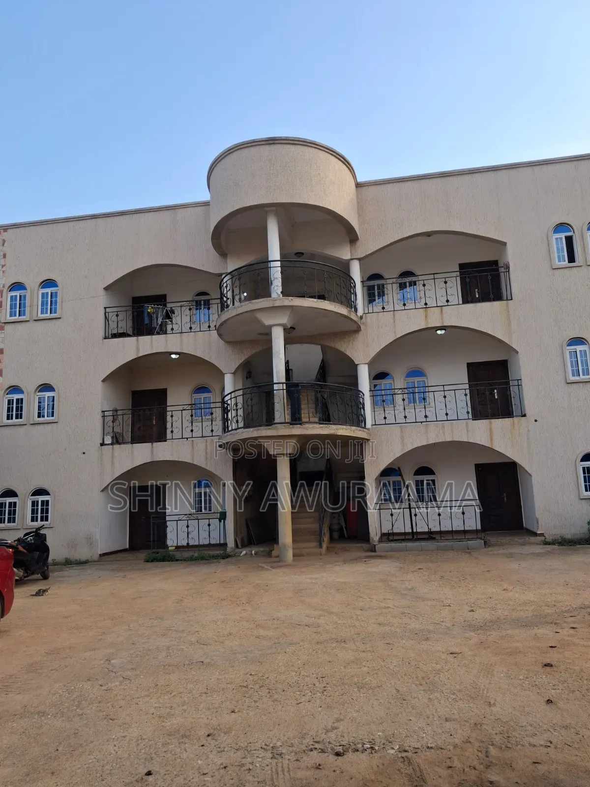 2bdrm Apartment in Nanakrom, School Junction for rent