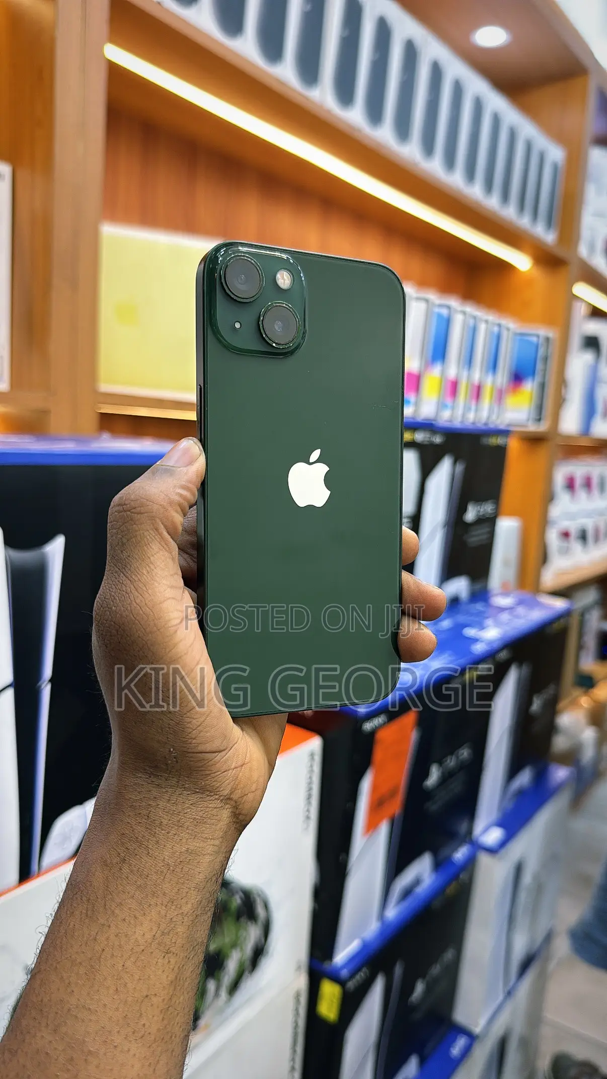 Apple iPhone 13 128 GB Green