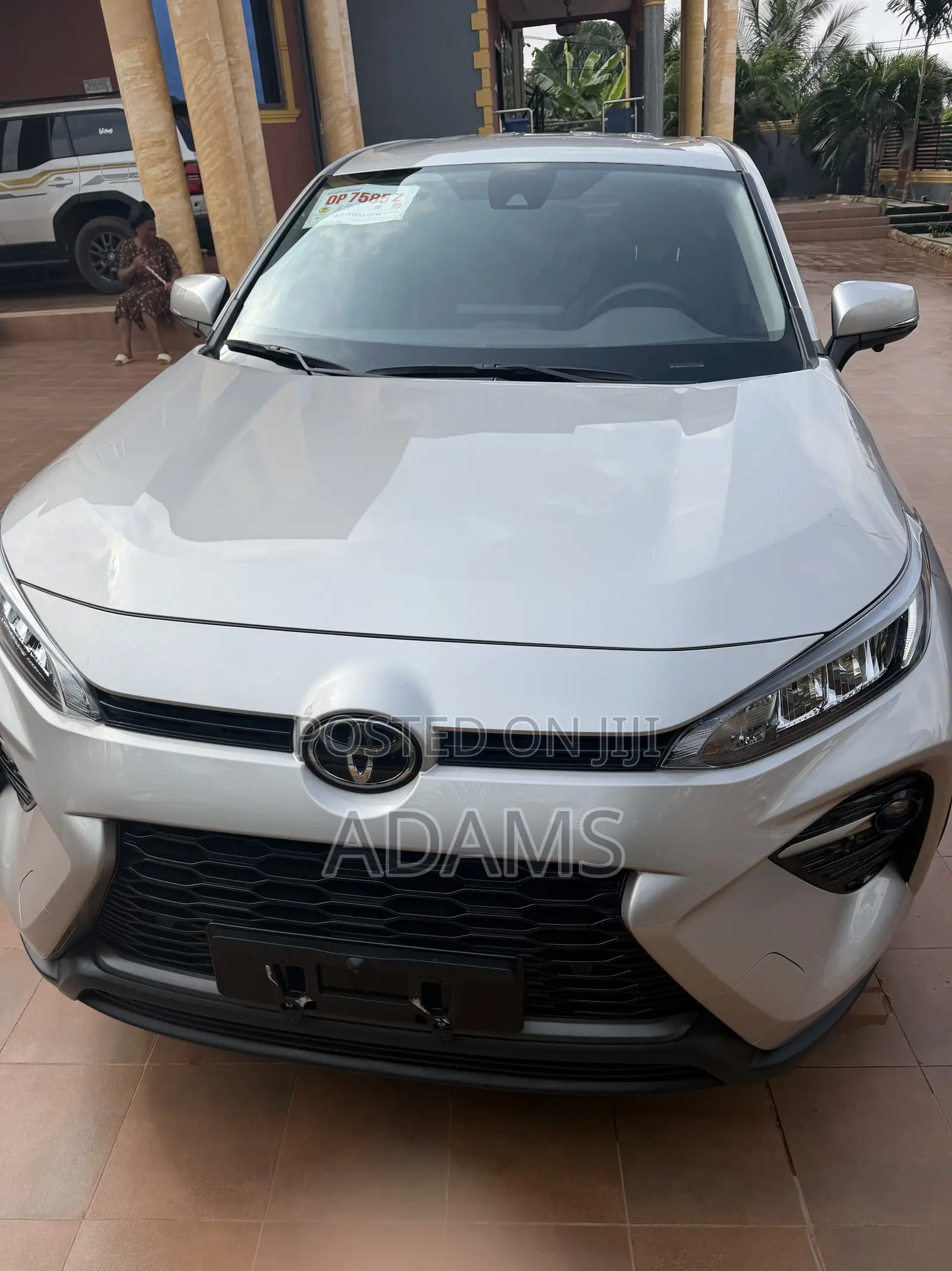 New Toyota RAV4 Limited 2025 Pearl