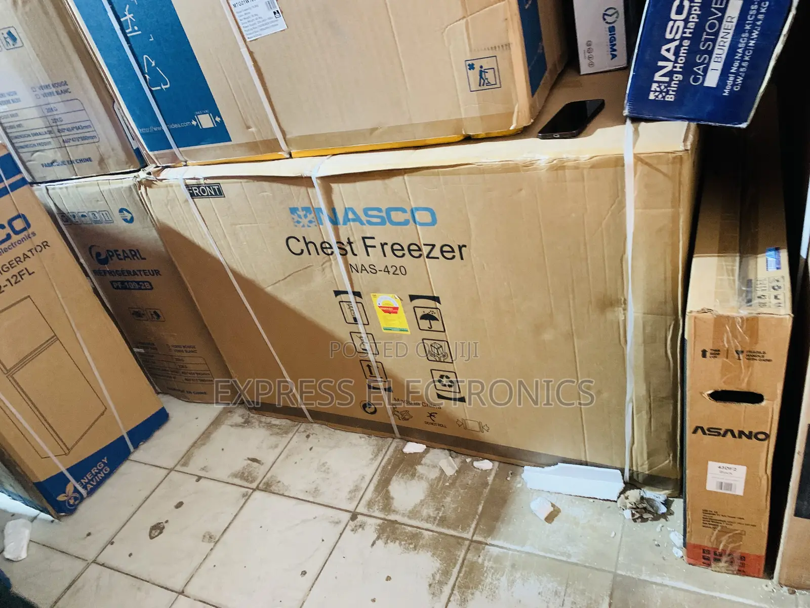 Amazing Deals Nasco 380ltrs Chest Freezer- NAS-420 Single. Door