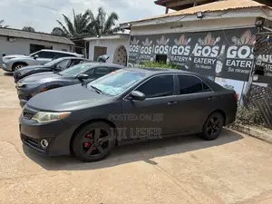 Toyota Camry SE 4dr Sedan (2.5L 4cyl 6A) 2013 Matt Black