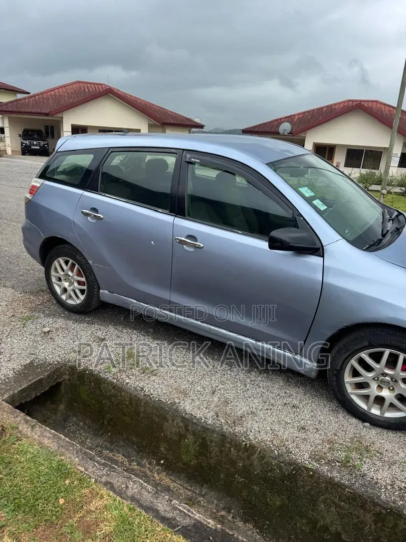 Toyota Matrix Hatchback 1.8 16V AWD 2007 Blue