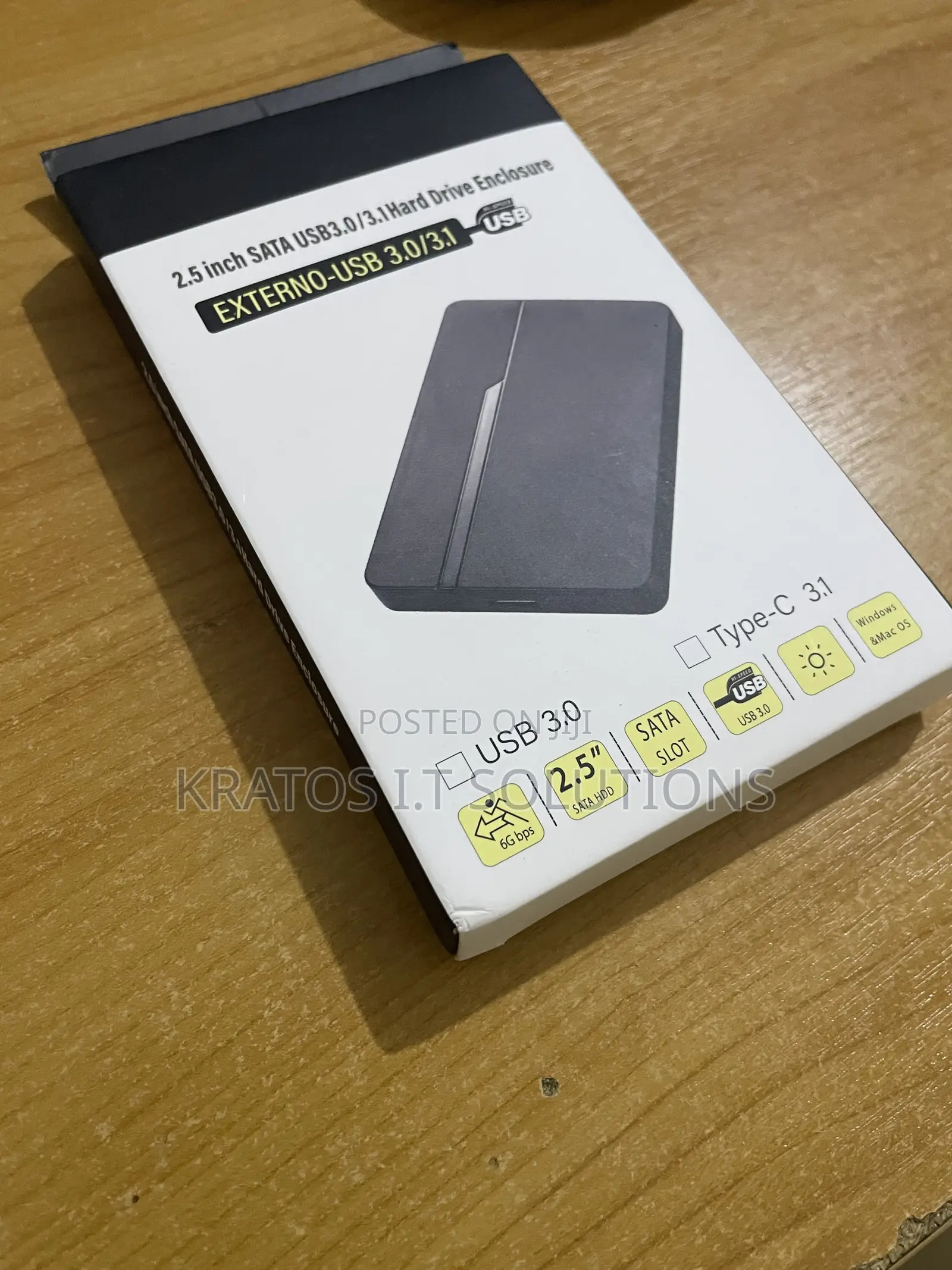 2.5 Inches SATA USB Type-C Hard Drive Enclosure