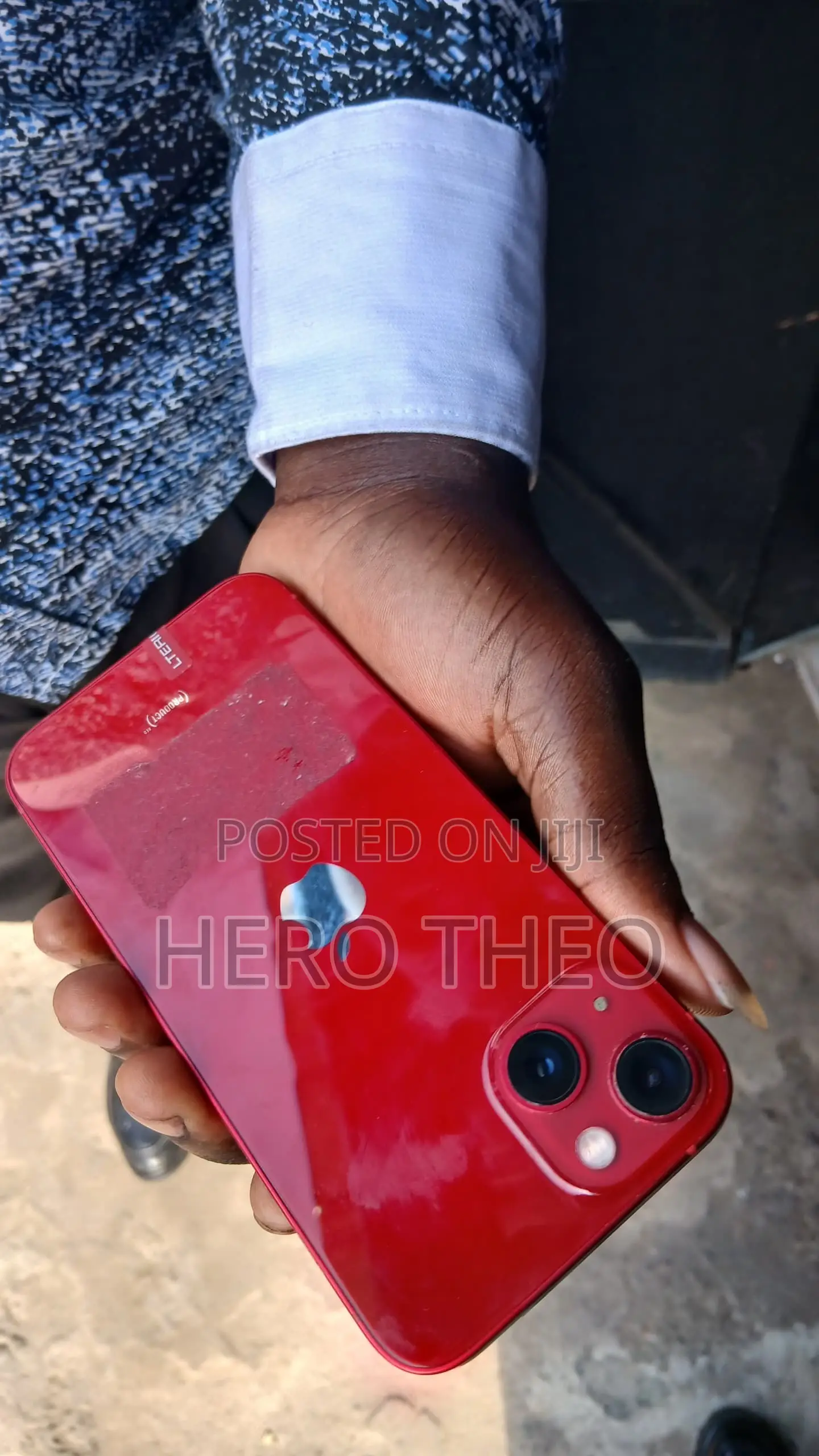 Apple iPhone 13 128 GB Red