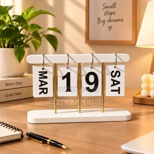 Reusable Flip Calendar With Day Display