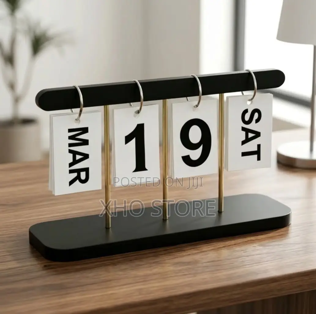 Reusable Flip Calendar With Day Display
