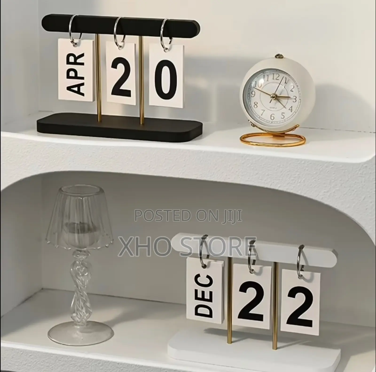 Reusable Flip Calendar With Day Display