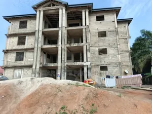 68 Bedrooms Hostel for Sale at Kenyasi ( Garden City University)